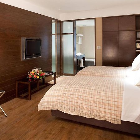Four Points By Sheraton Lhásza Kültér fotó